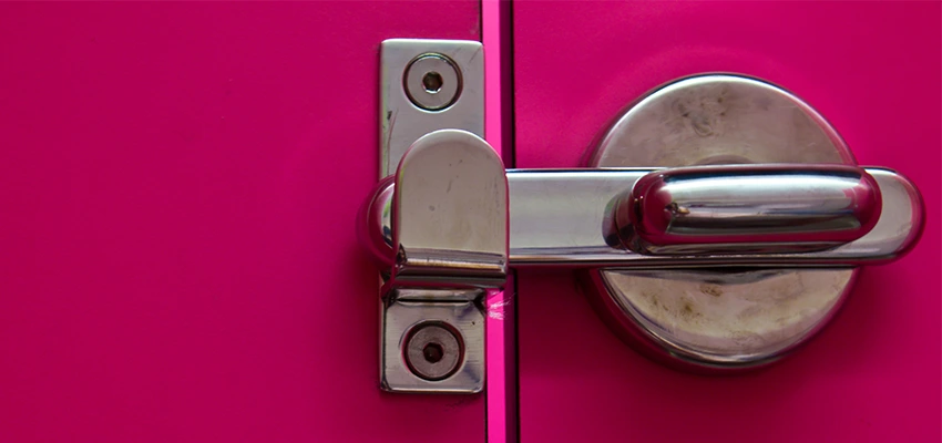 Childproof Gate Lock in Oswego, Illinois